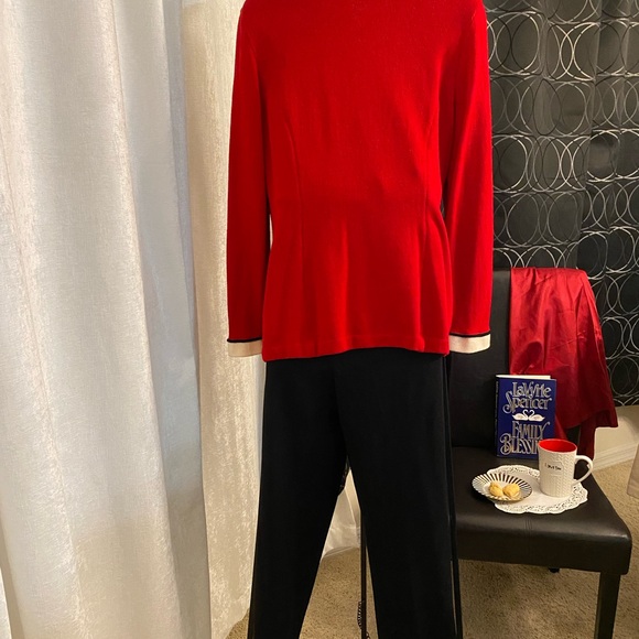 ST JOHN COLLECTION item incl the MARIE GRAY,red knit swsize 12 (Vtg) - Picture 10 of 13